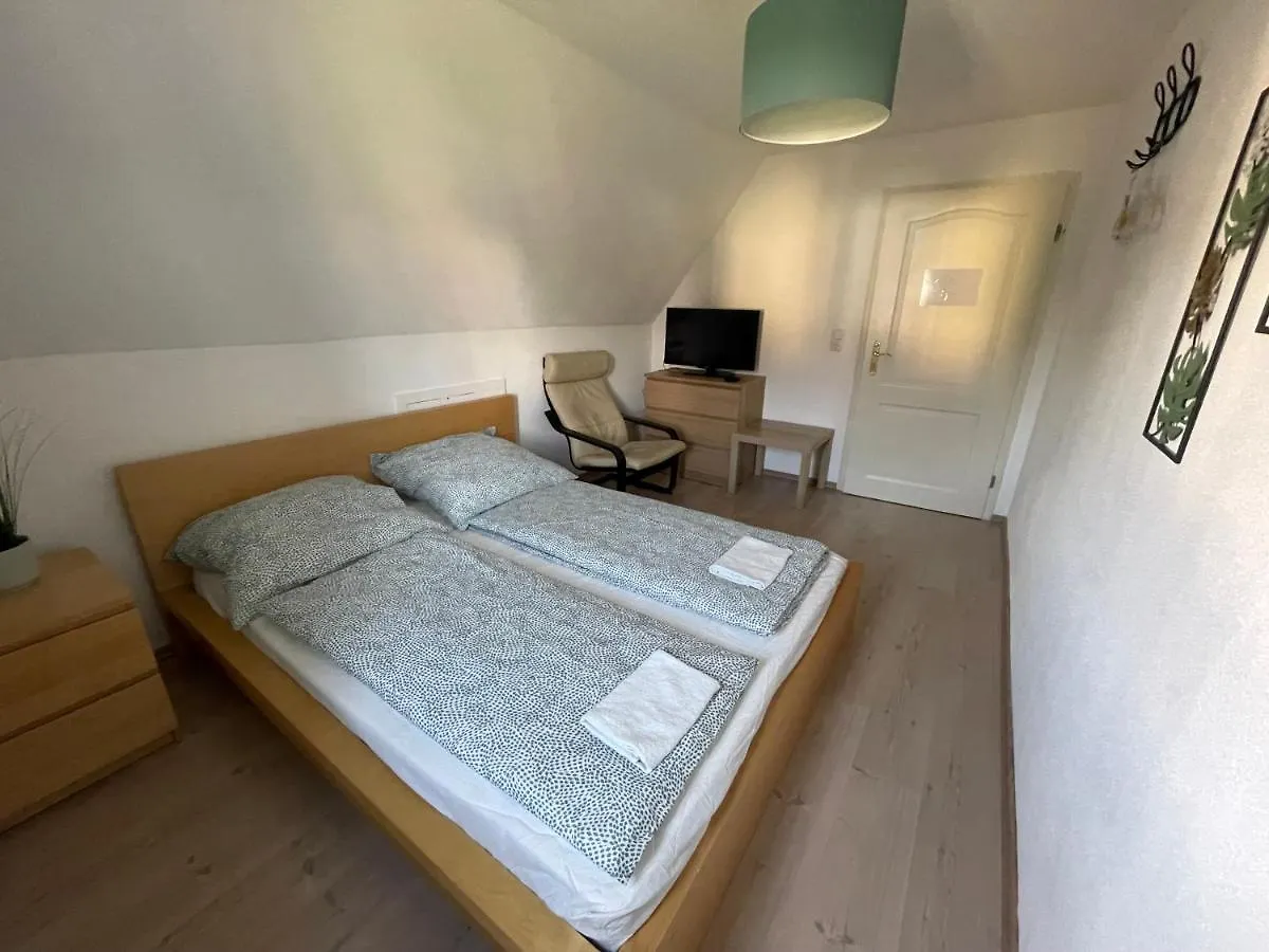 Familien Ferienhaus In Memmingen 3 Zimmer Mit 2 Baedern 0*,  Germany