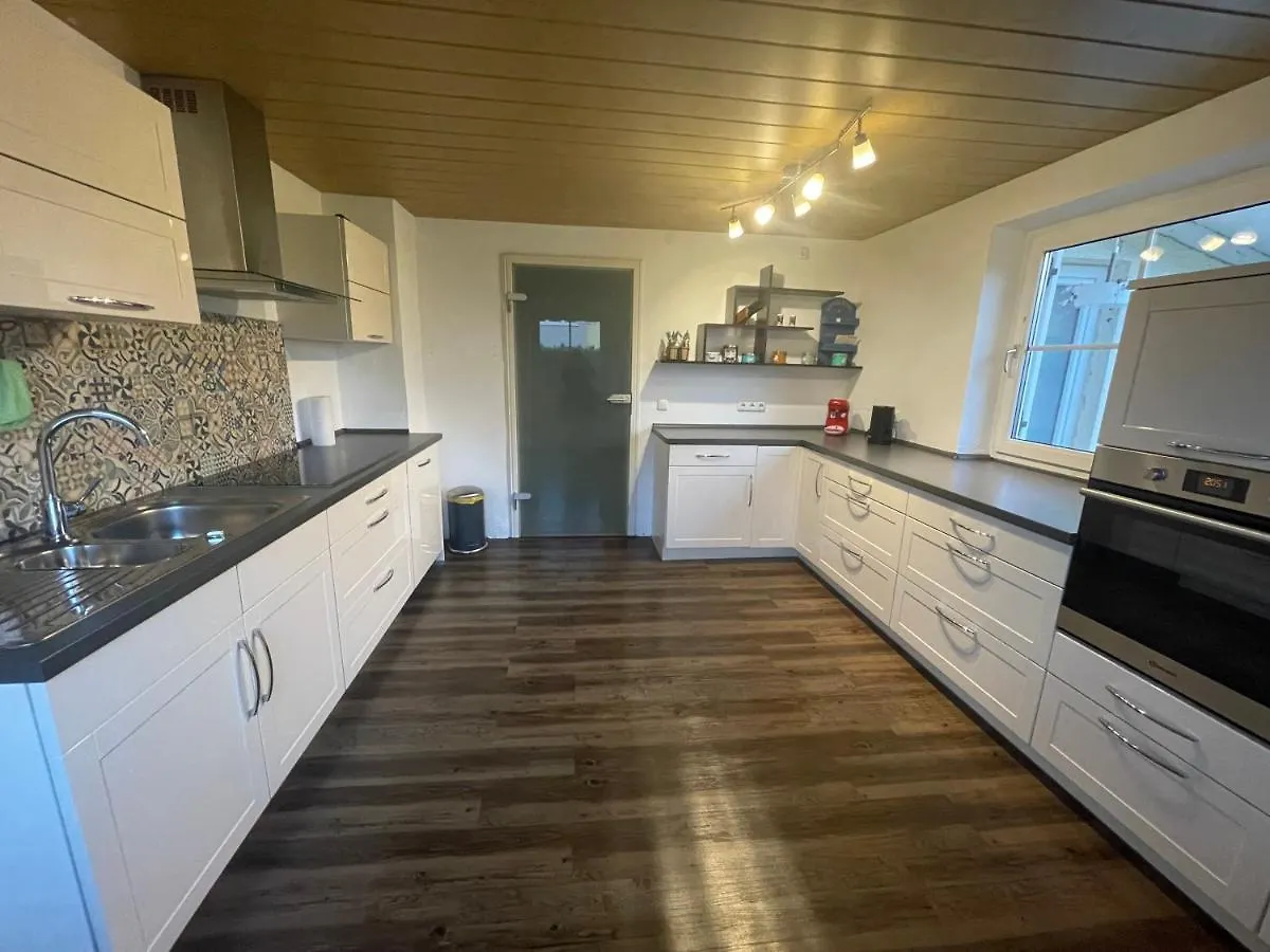 Familien Ferienhaus In Memmingen 3 Zimmer Mit 2 Baedern Germany